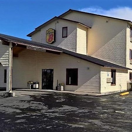 Super 8 By Wyndham Dillon Motel Eksteriør billede