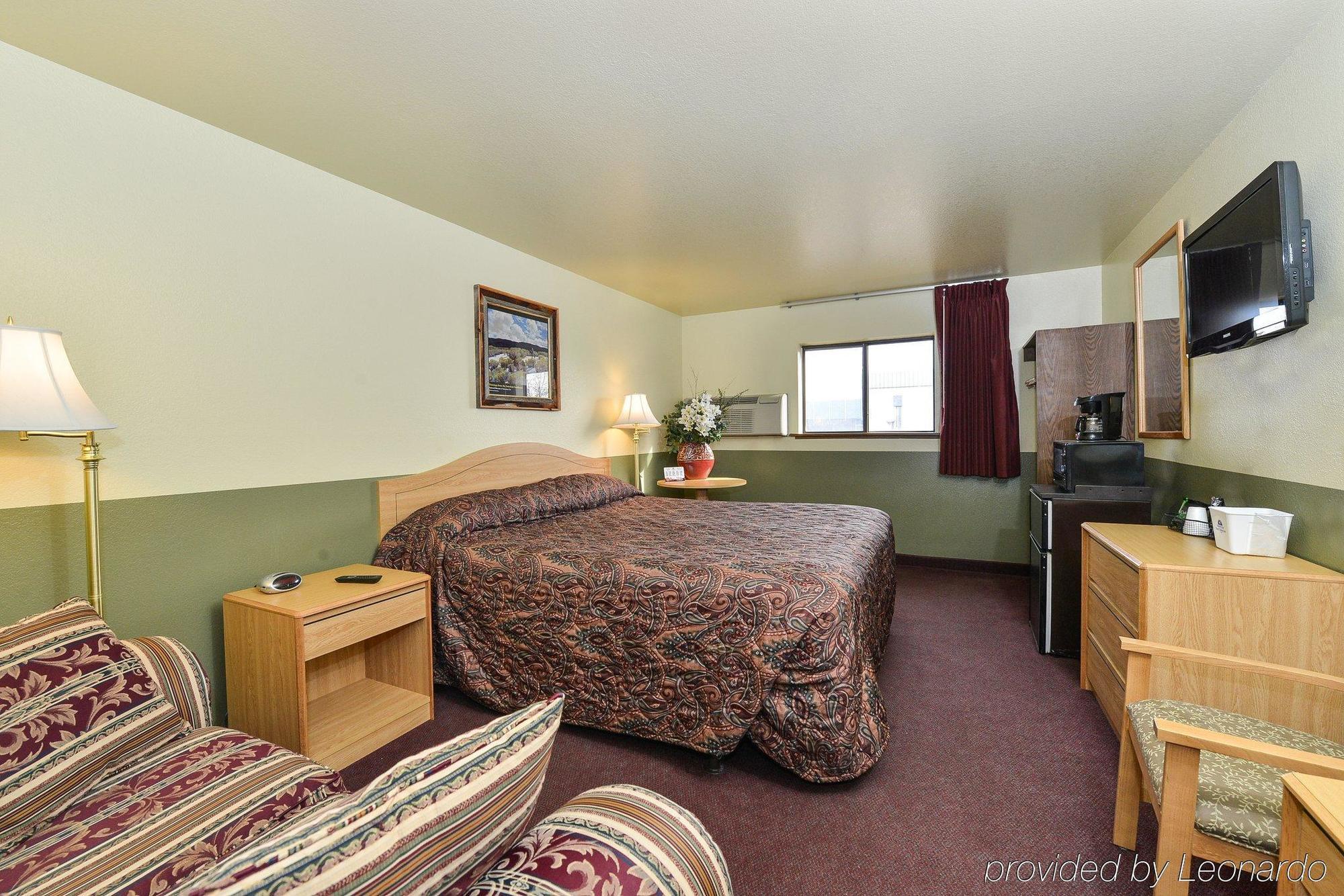 Super 8 By Wyndham Dillon Motel Eksteriør billede