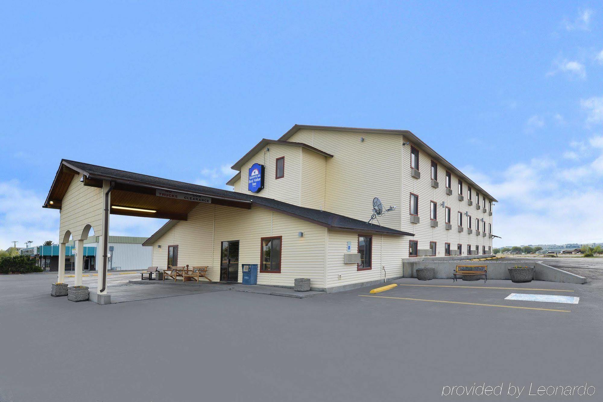 Super 8 By Wyndham Dillon Motel Eksteriør billede